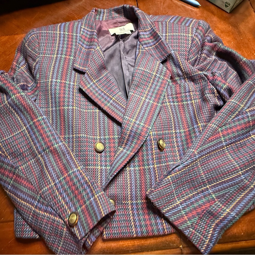 Plaid Double-Breasted Blazer - Picture 2 of 7